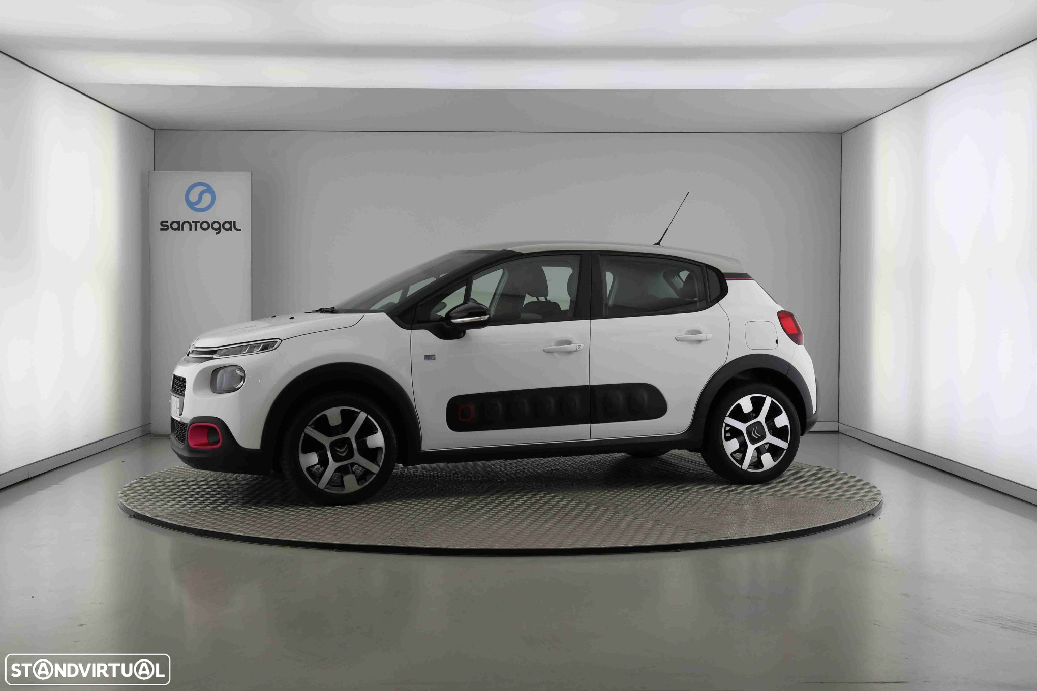 Citroën C3 1.2 PureTech Elle EAT6 - 2