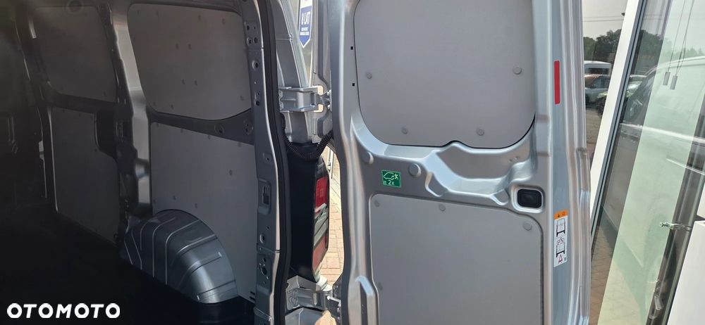 Ford TRANSIT CUSTOM VAN V710 L1H1 FWD - 19