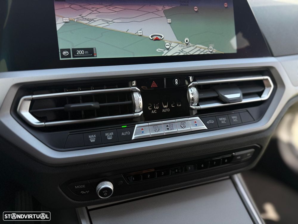 BMW 320 e Corporate Edition Auto - 44