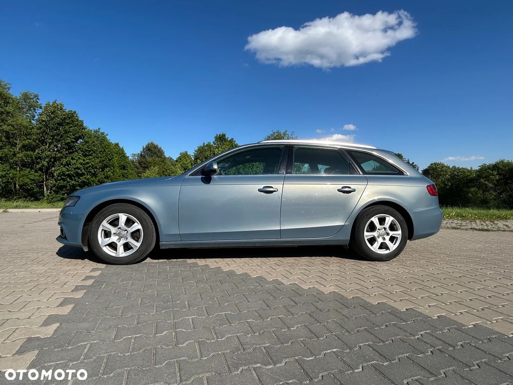 Audi A4 Avant 2.0 TDI - 6