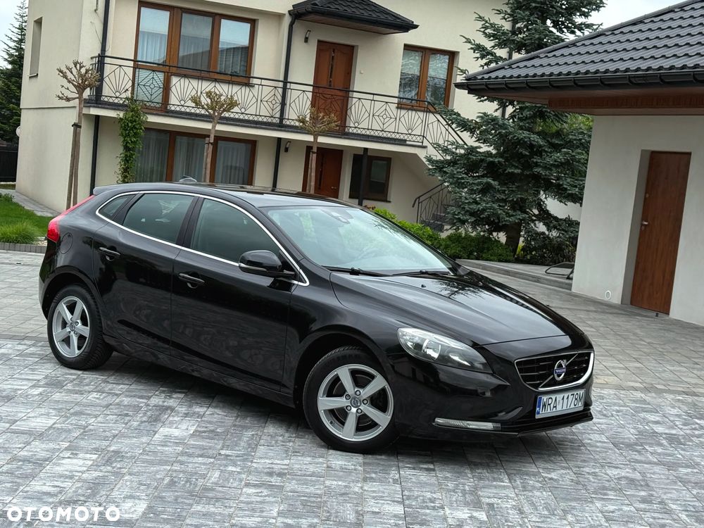Volvo V40 T3 - 4