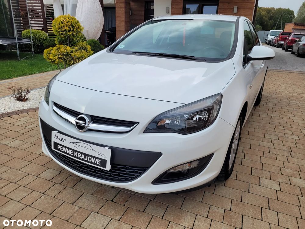 Opel Astra IV 1.4 T Business EU6 - 4