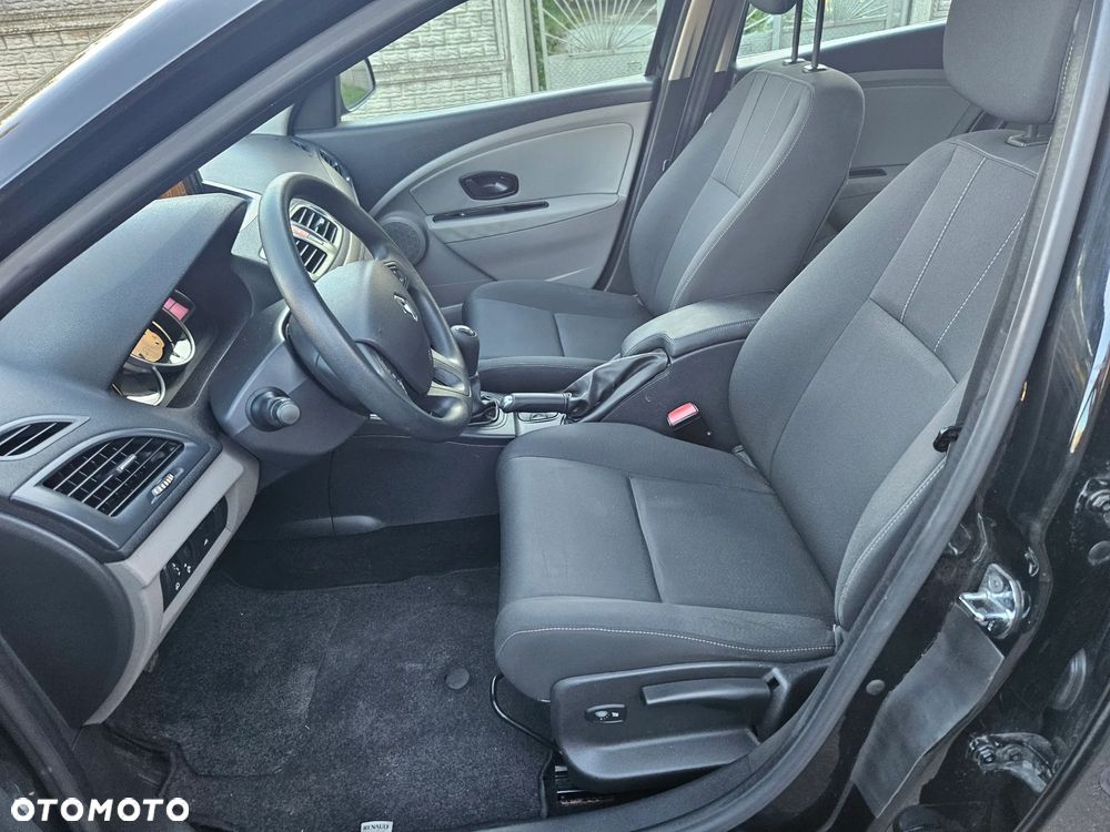 Renault Megane 1.6 16V 100 TomTom Edition - 3