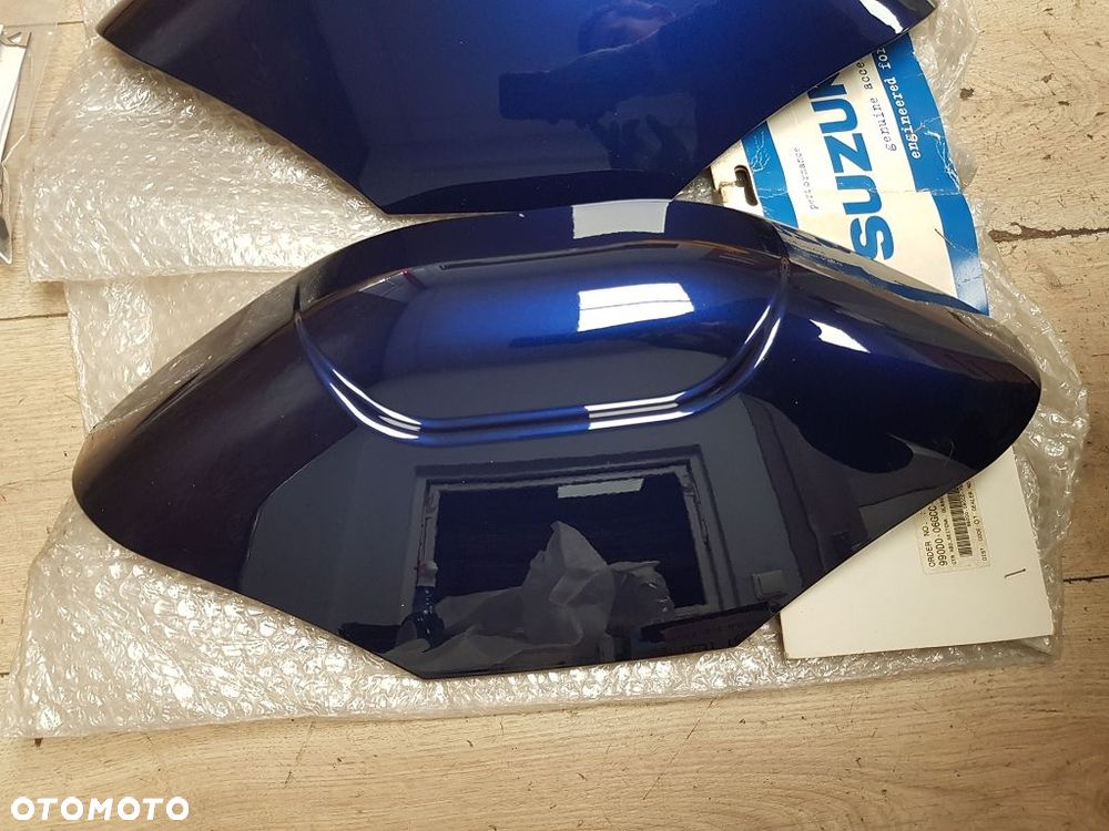Nakładki na kufry boczne Suzuki V-Strom 990D0-06GCC-YBA - 4