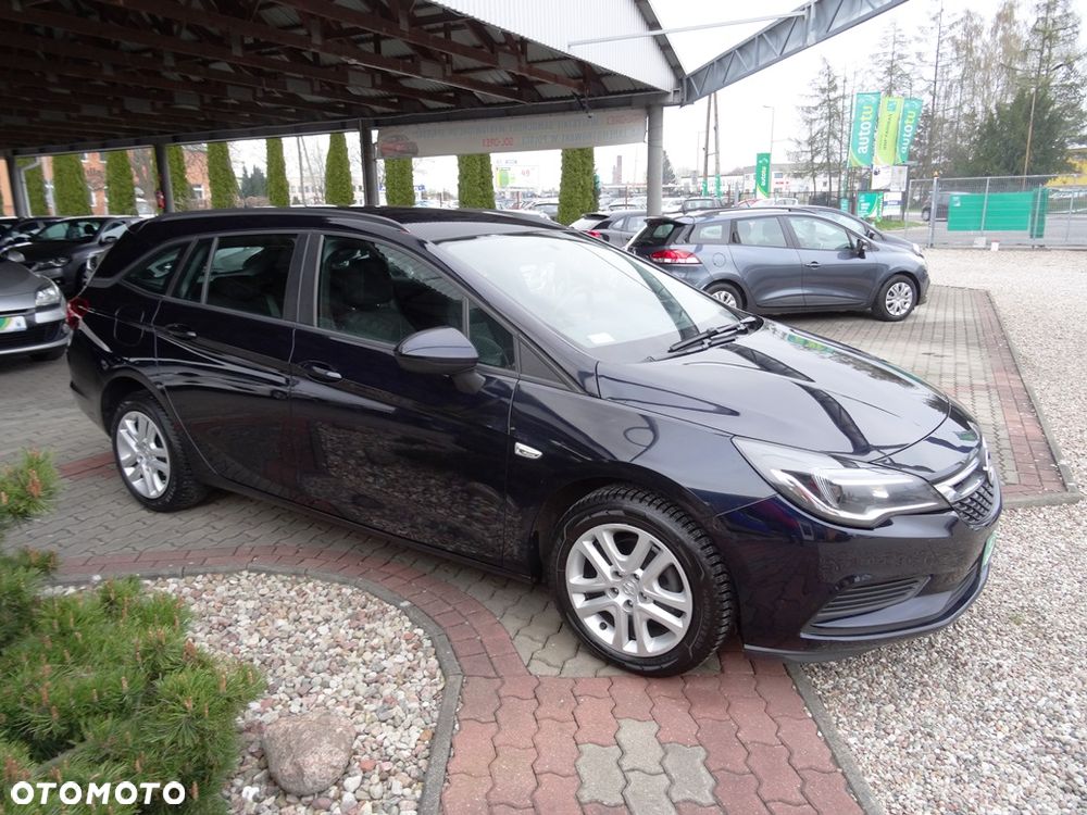 Opel Astra - 4