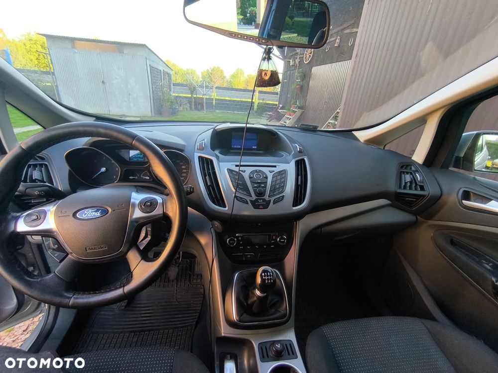 Ford C-MAX - 14