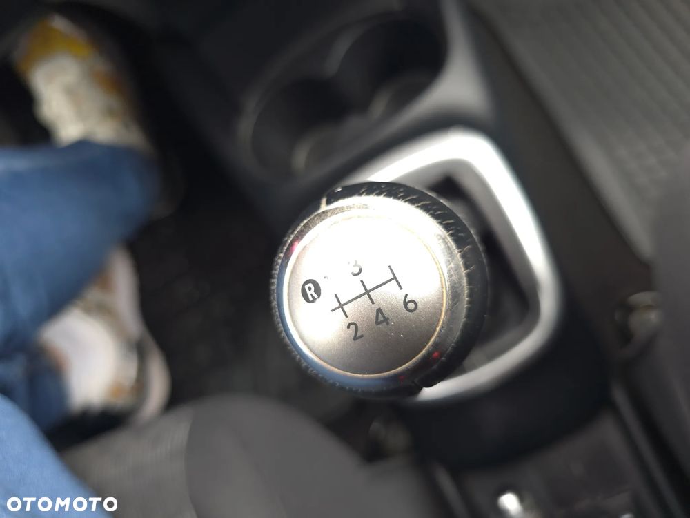 Toyota Yaris 1.33 Premium EU6 - 27