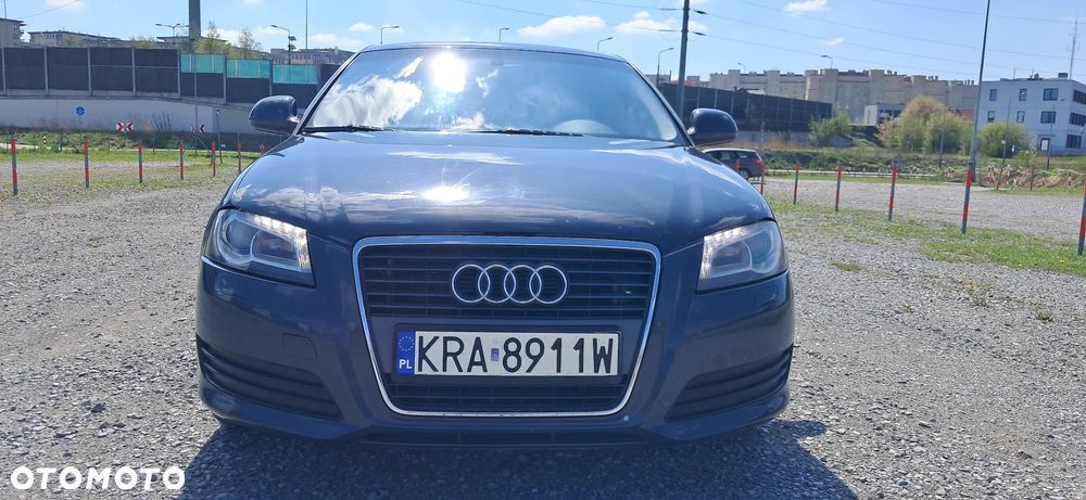 Audi A3 Sportback 1.6 TDI DPF Attraction - 7