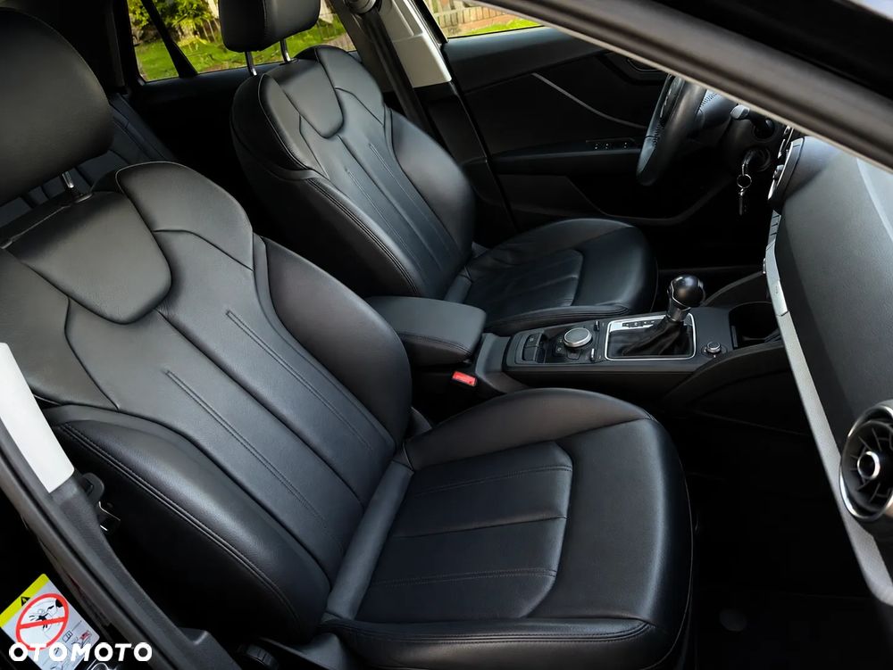 Audi Q2 35 TDI S tronic sport - 18