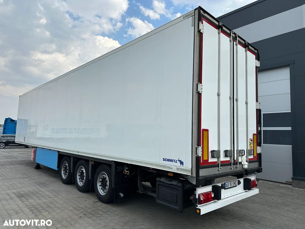 Schmitz Cargobull SKO 24/L - 7