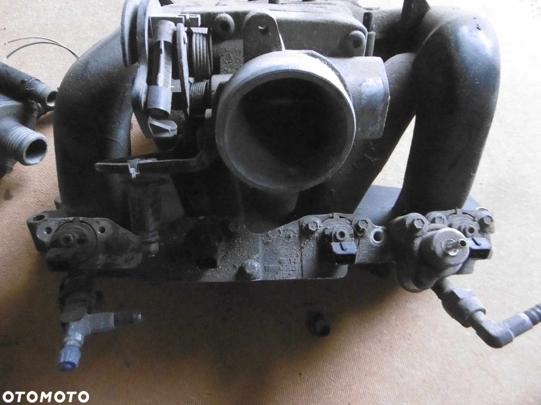 KOLEKTOR SSĄCY FORD ESCORT MONDEO 1.6 16V ZETEC - 2