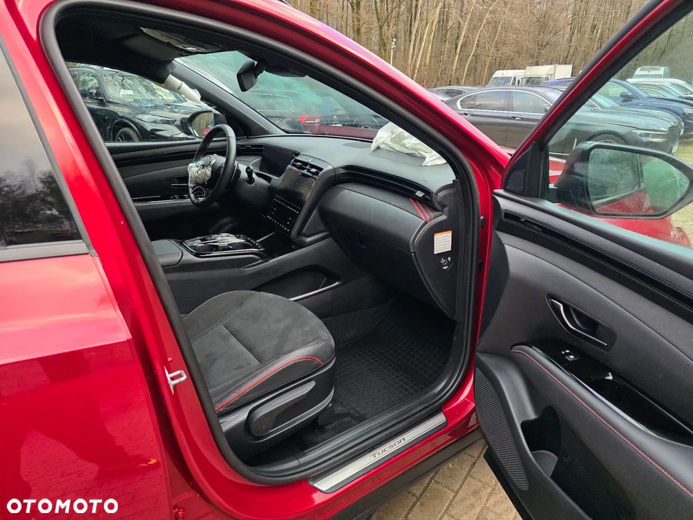 Hyundai Tucson 1.6 T-GDi HEV N Line 2WD - 16