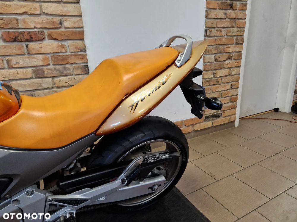 Honda Hornet - 12