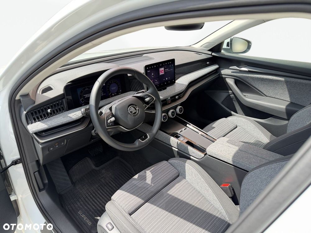 Skoda Superb 2.0 TSI 4x4 Selection DSG - 11