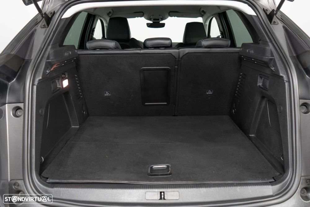 Peugeot 3008 1.6 Hybrid Allure Pack e-EAT8 - 13