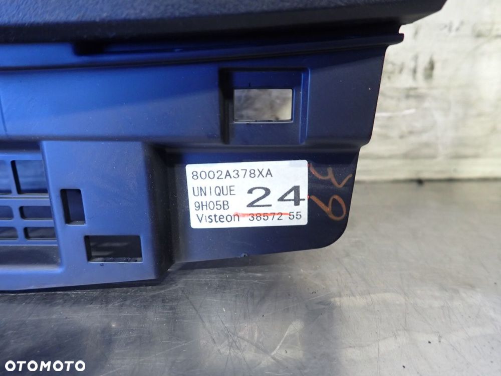 RADIO MITSUBISHI LANCER VIII 8002A378XA - 3