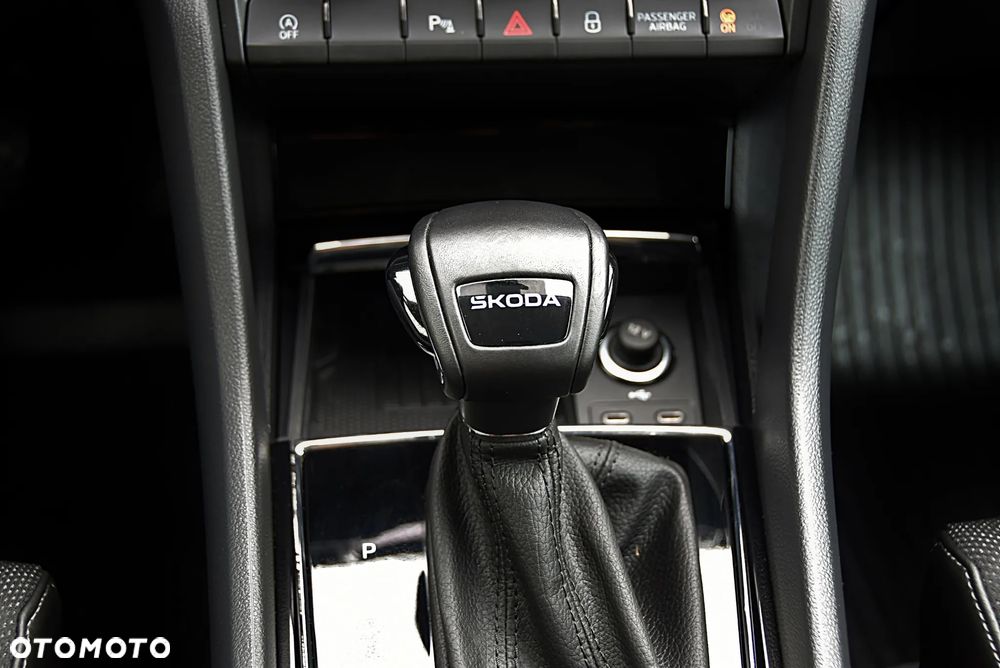 Skoda Karoq 1.5 TSI ACT Selection DSG - 34