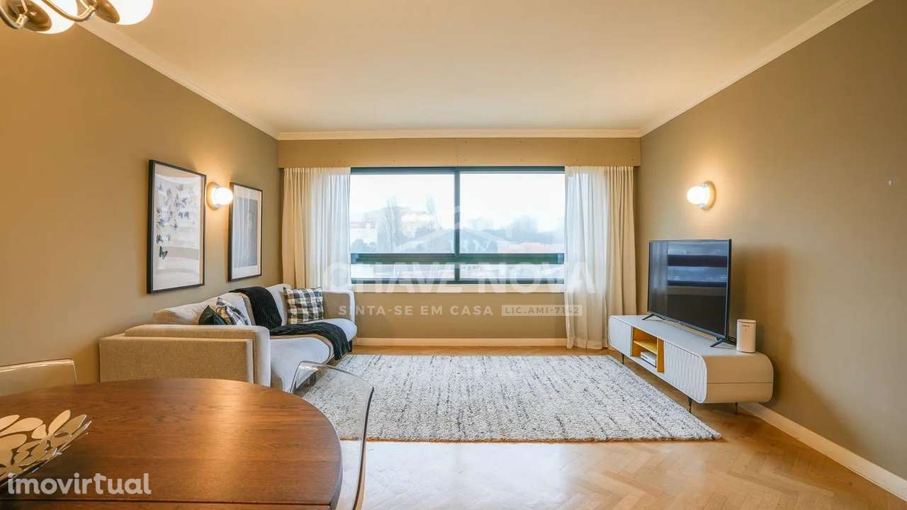 T2 renovado na Alameda Jardins da Arrábida PRT/01626/RS - Grande imagem: 2/26