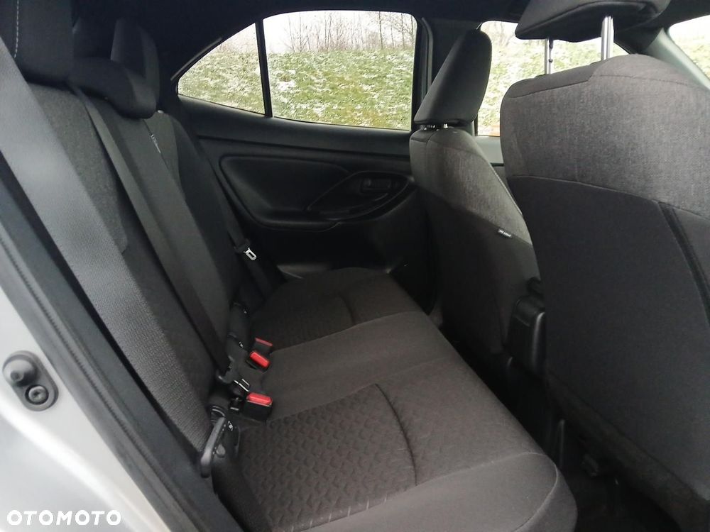 Toyota Yaris Cross Hybrid 1.5 Comfort - 13