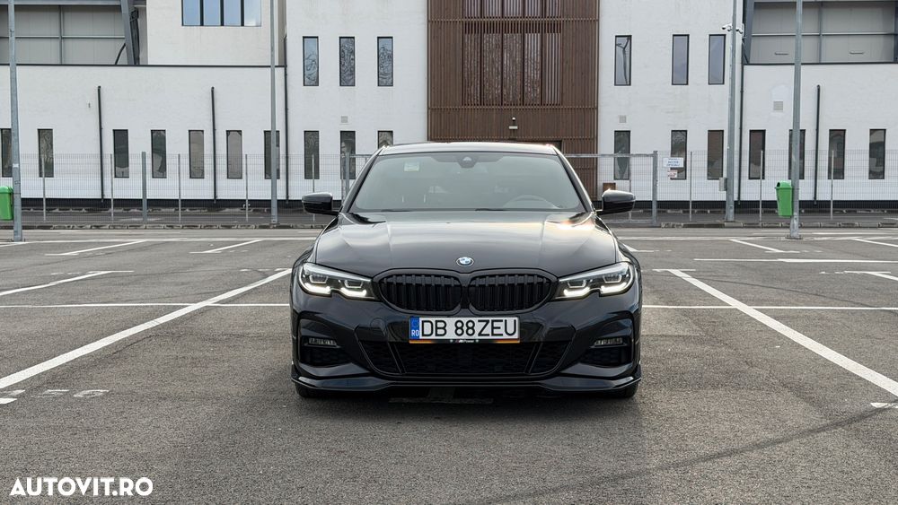 BMW Seria 3 330e Aut. M Sport - 3