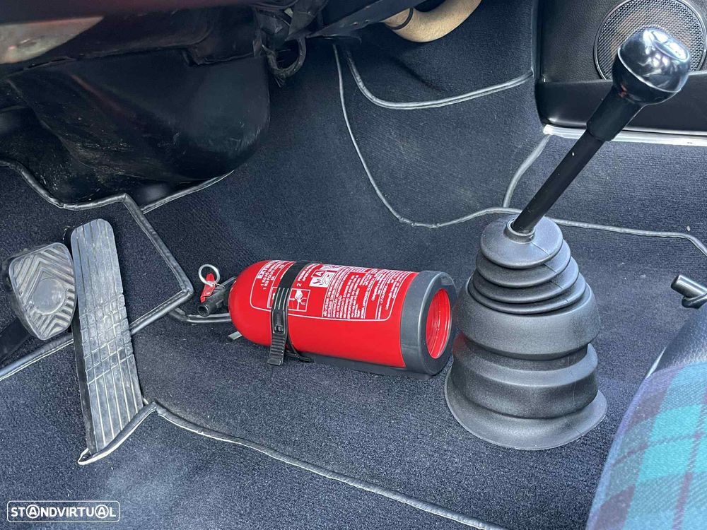 Porsche 911 Série G - 20