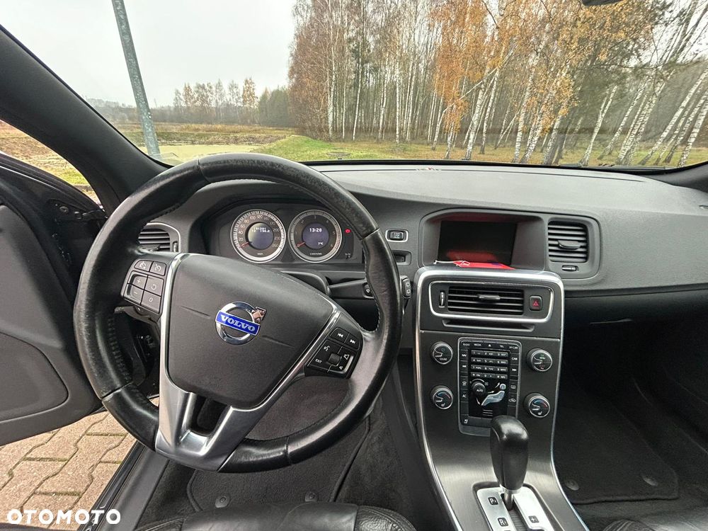 Volvo V60 - 30