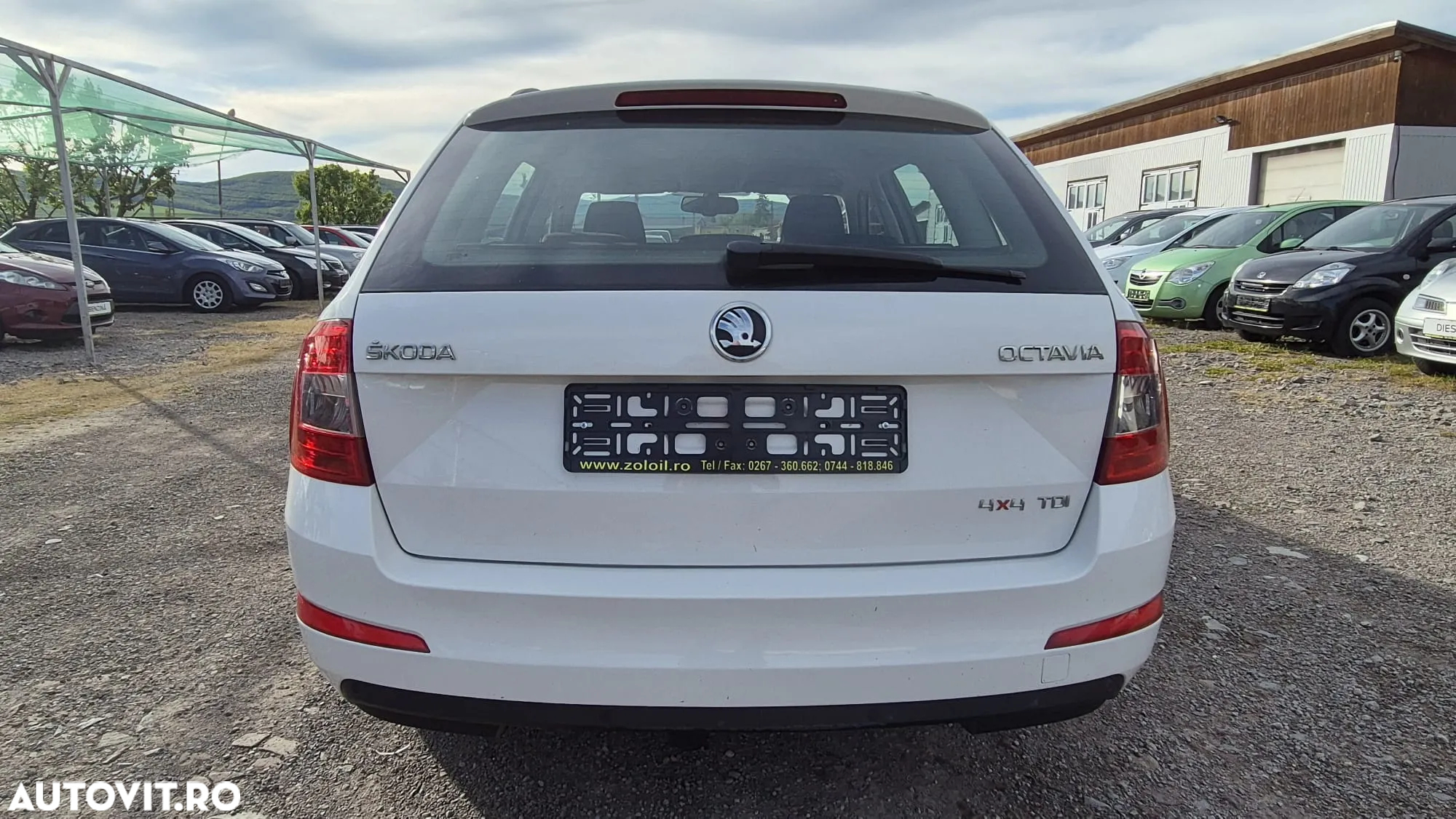 Skoda Octavia 1.6 TDI 4X4 AMBITION - 6
