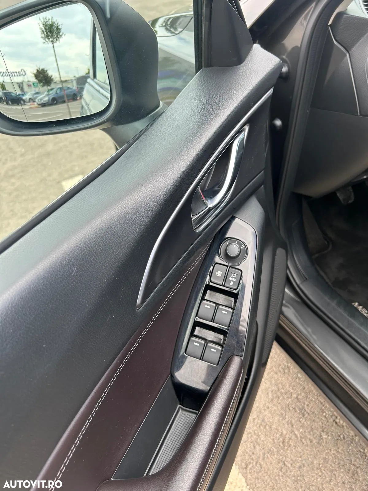 Mazda 3 - 17