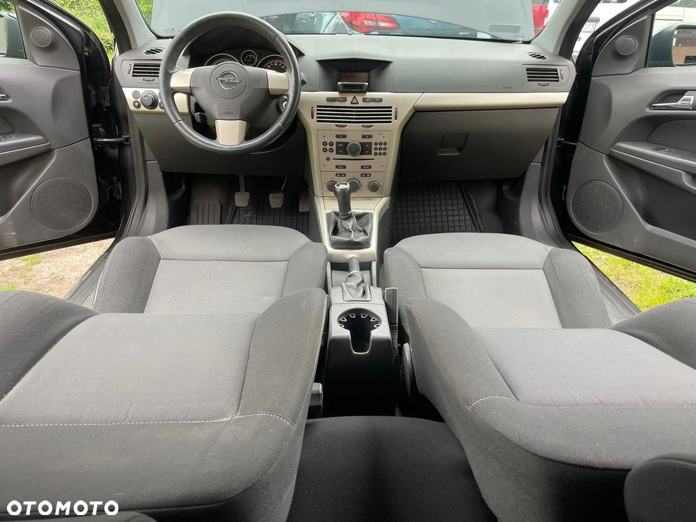 Opel Astra - 4