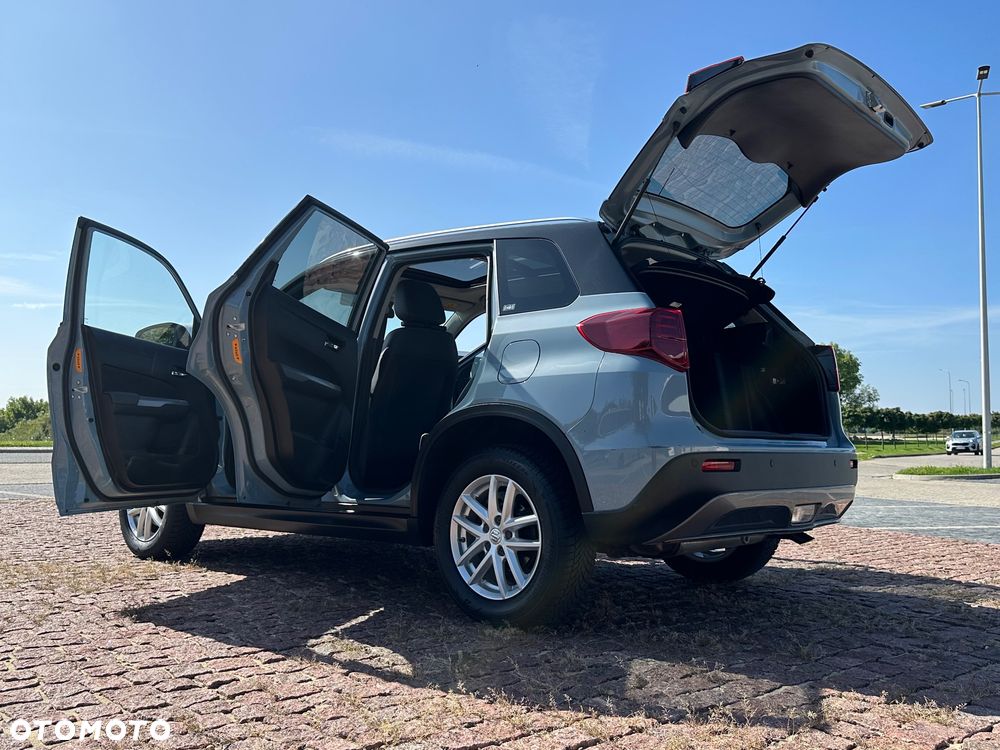 Suzuki Vitara 1.4 Boosterjet Hybrid Allgrip Comfort+ - 36