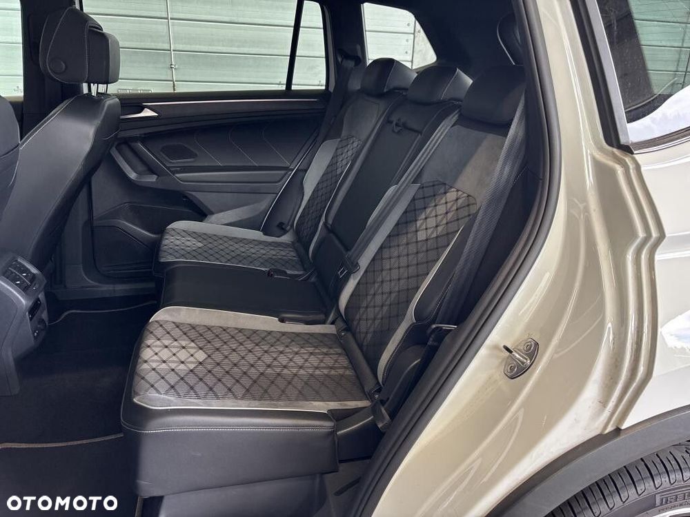 Volkswagen Tiguan Allspace - 8