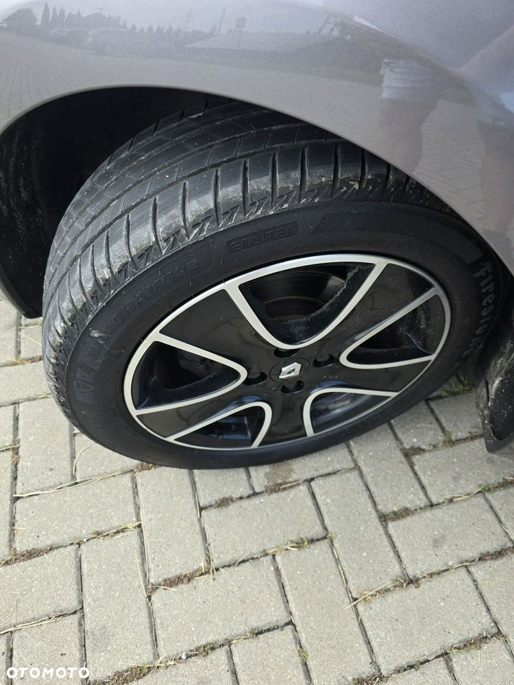Renault Clio - 36