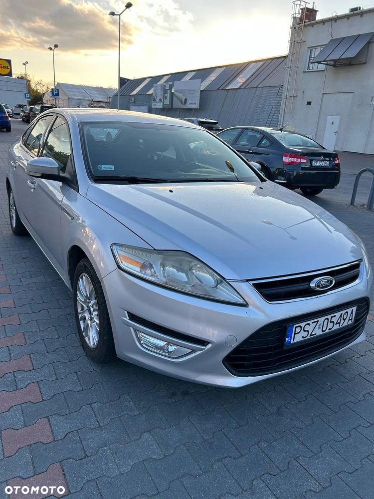 Ford Mondeo 2.0 TDCi Ambiente - 2