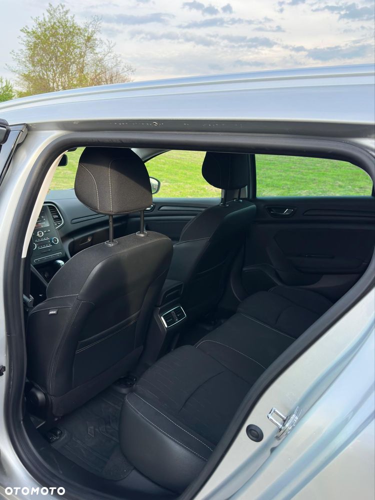 Renault Megane 1.7 Blue dCi Intens EDC - 7