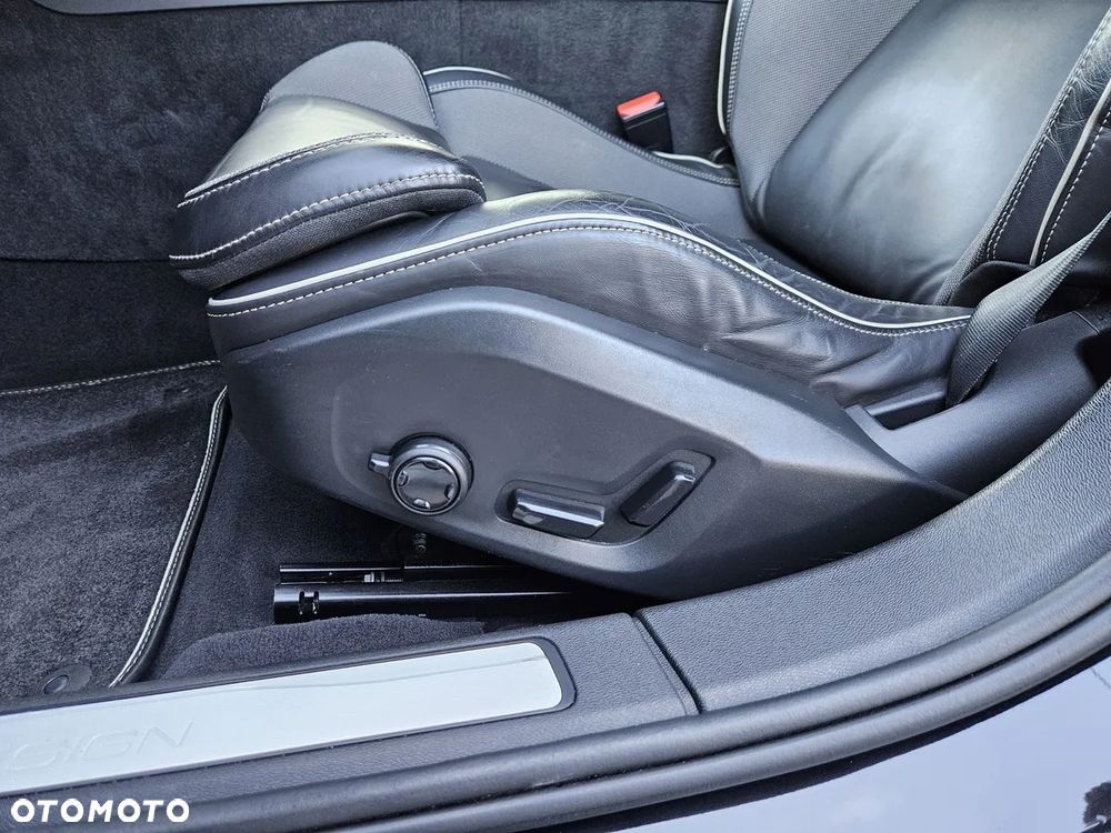 Volvo S60 T4 R-Design - 23