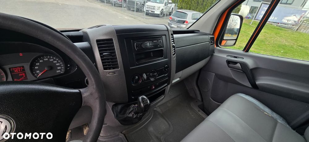 Volkswagen Crafter - 21