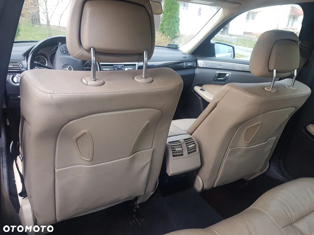 Mercedes-Benz Klasa E 350 CDI 4-Matic Avantgarde - 9