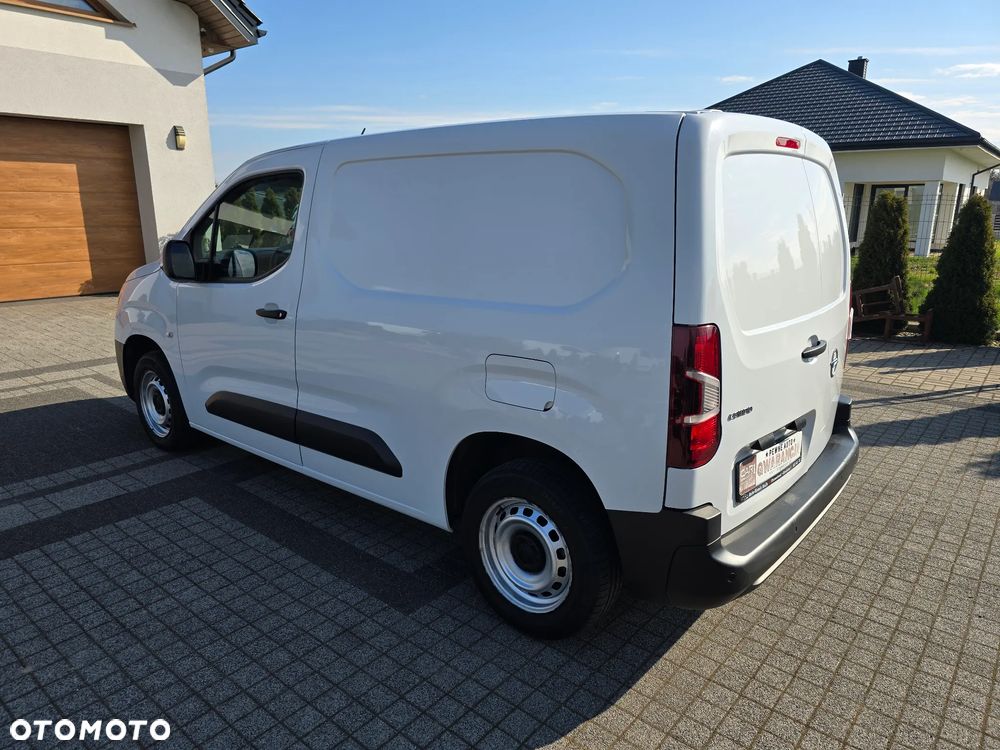 Opel Combo 1.5 CDTI Enjoy S&S - 4