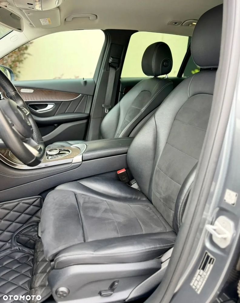 Mercedes-Benz GLC 300 4-Matic - 15