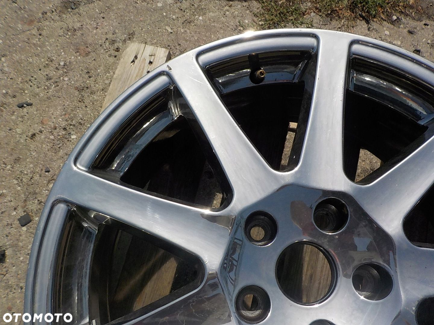 LEXUS IS 220 FELGA ALUMINIOWA R18 5x114.3 ET50 - 13