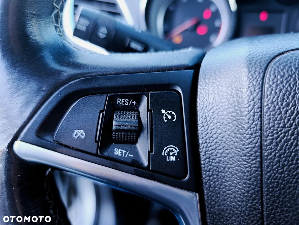 Opel Mokka 1.7 CDTI Cosmo S&S - 33