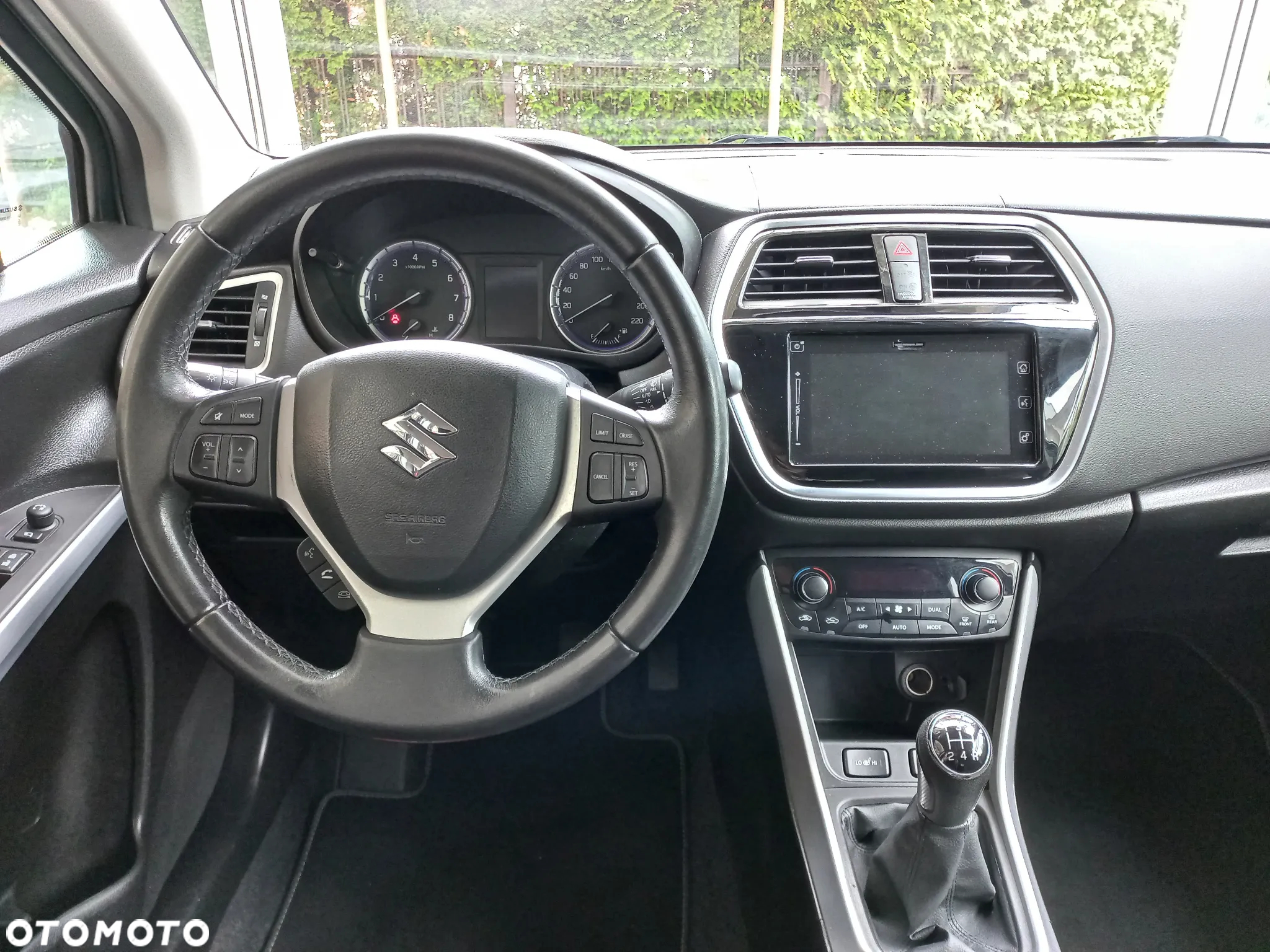 Suzuki SX4 S-Cross 1.0 T Premium 4WD - 18