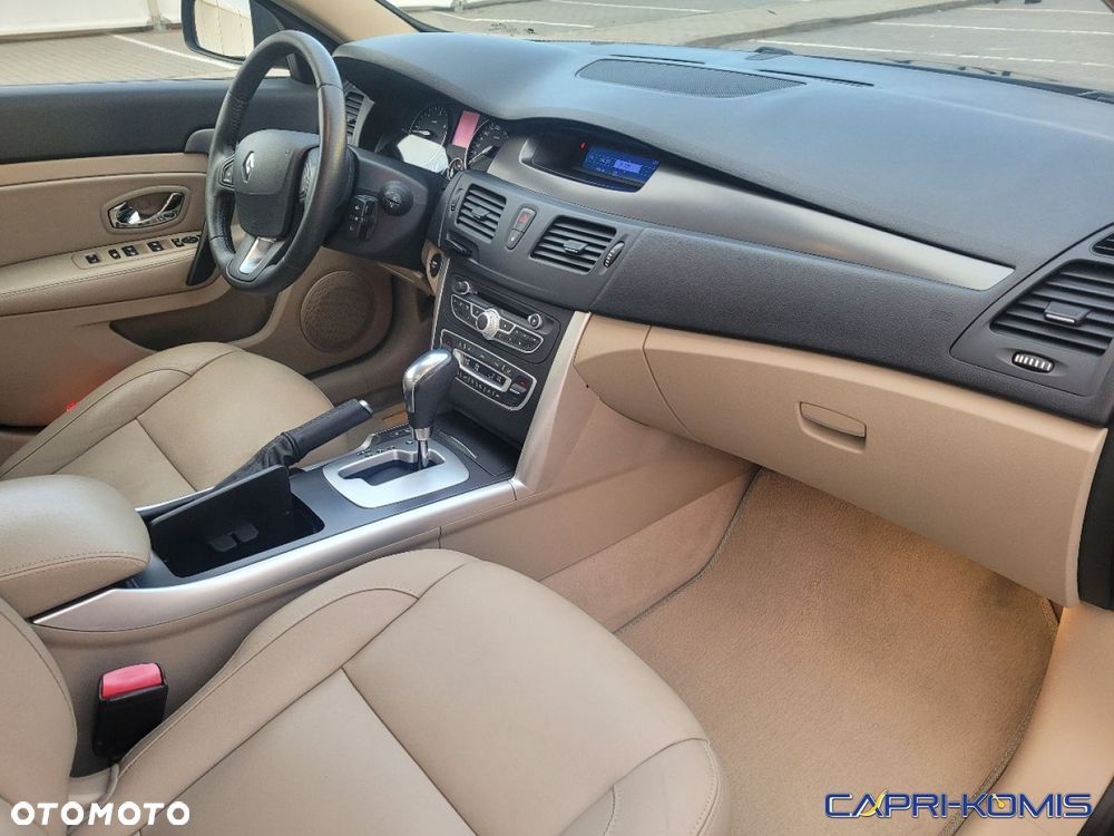 Renault Latitude - 16