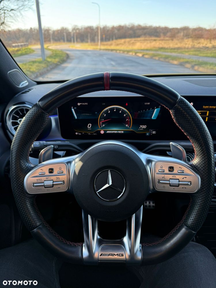 Mercedes-Benz Klasa A 35 AMG 4-Matic 7G-DCT - 13