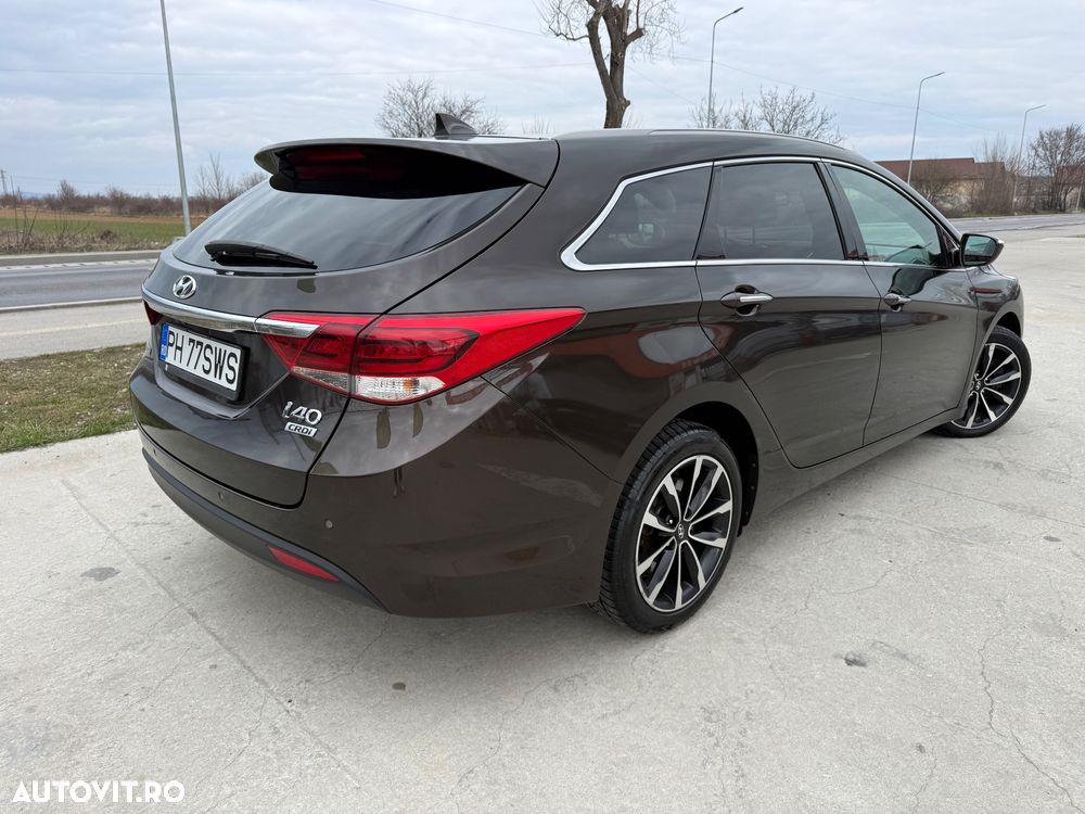 Hyundai i40 1.7 CRDI CW 7DCT ISG Supreme Pack+ - 4