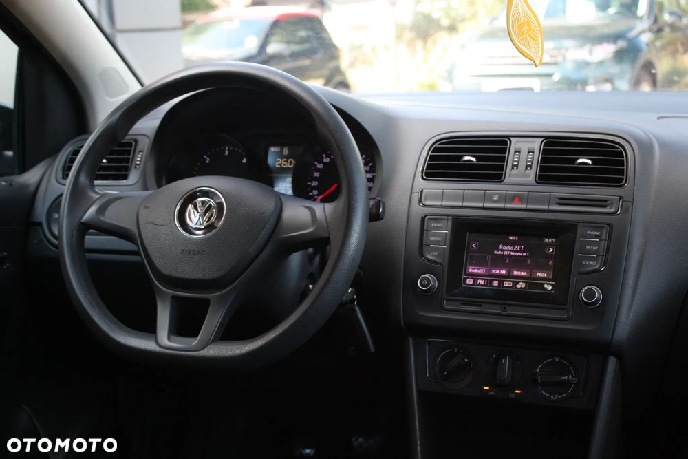 Volkswagen Polo 1.4 TDI Comfortline - 24
