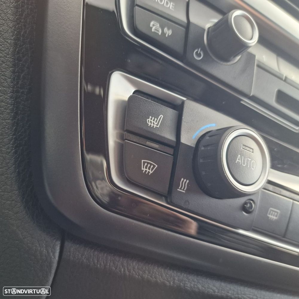 BMW 420 Gran Coupé i xDrive Pack M Auto - 29