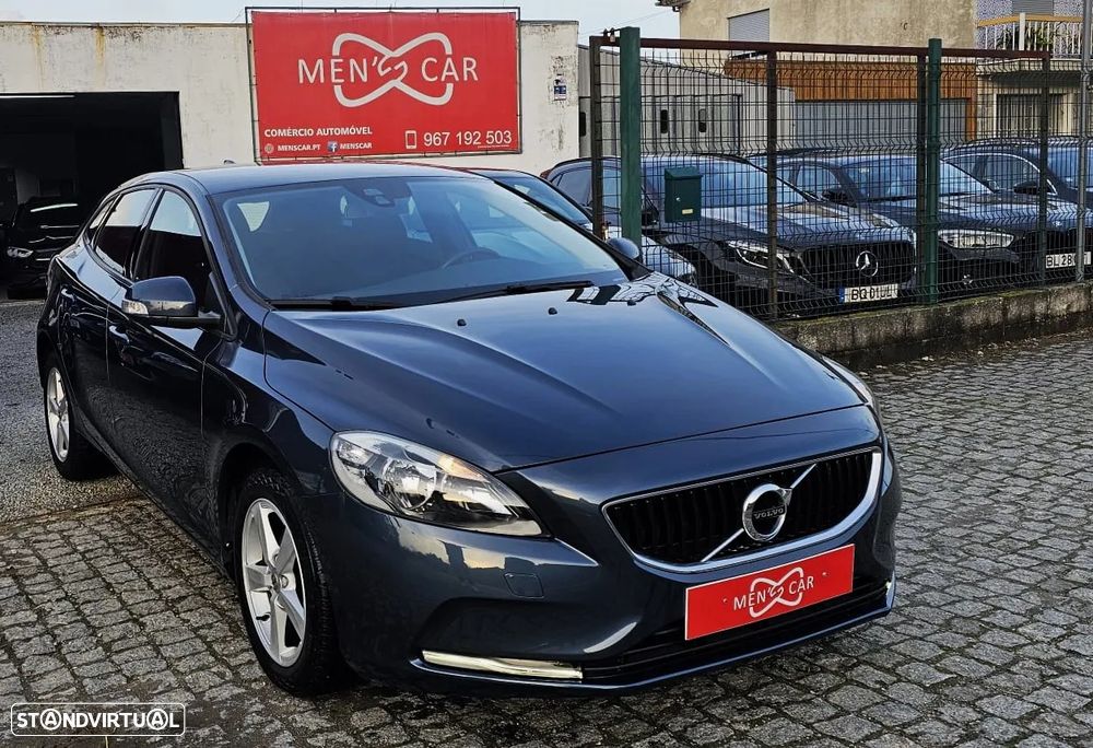 Volvo V40 D2 - 1