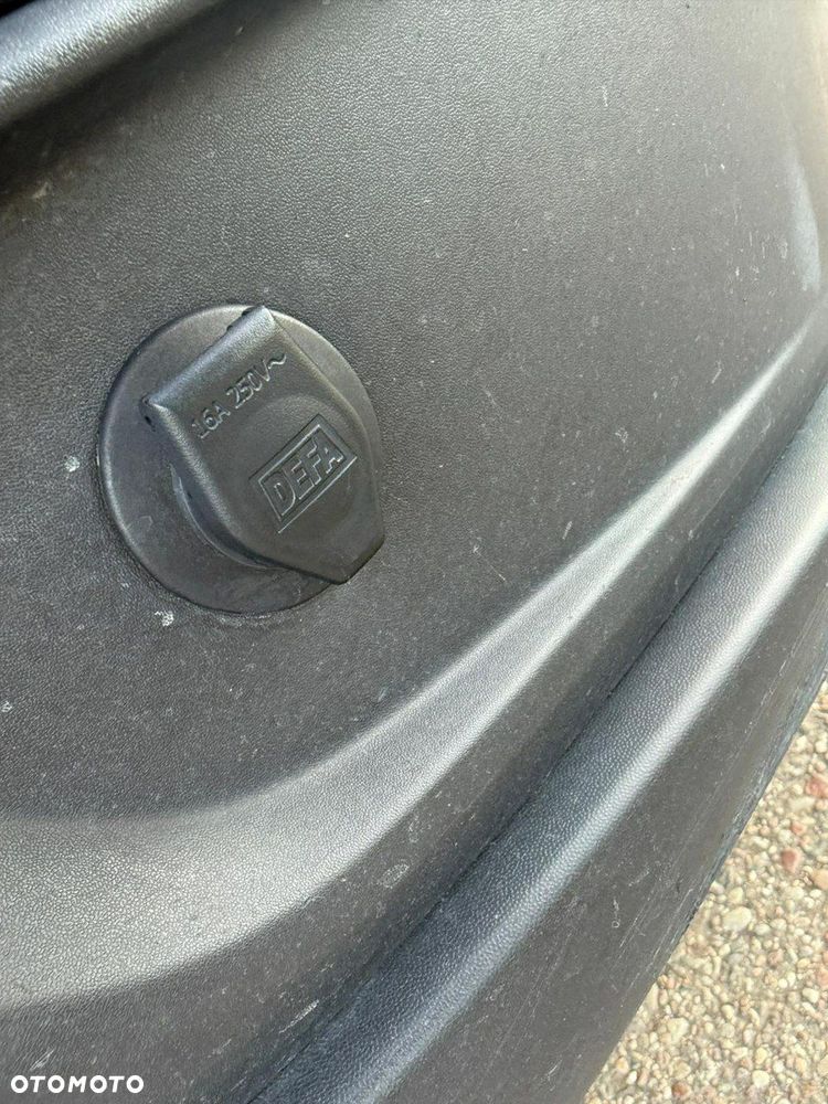 Volkswagen Caddy - 22