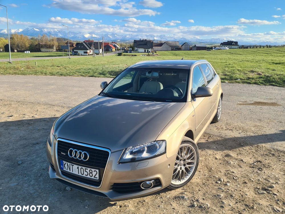Audi A3 Sportback 2.0 TFSI S tronic S line Sportpaket (plus) - 11